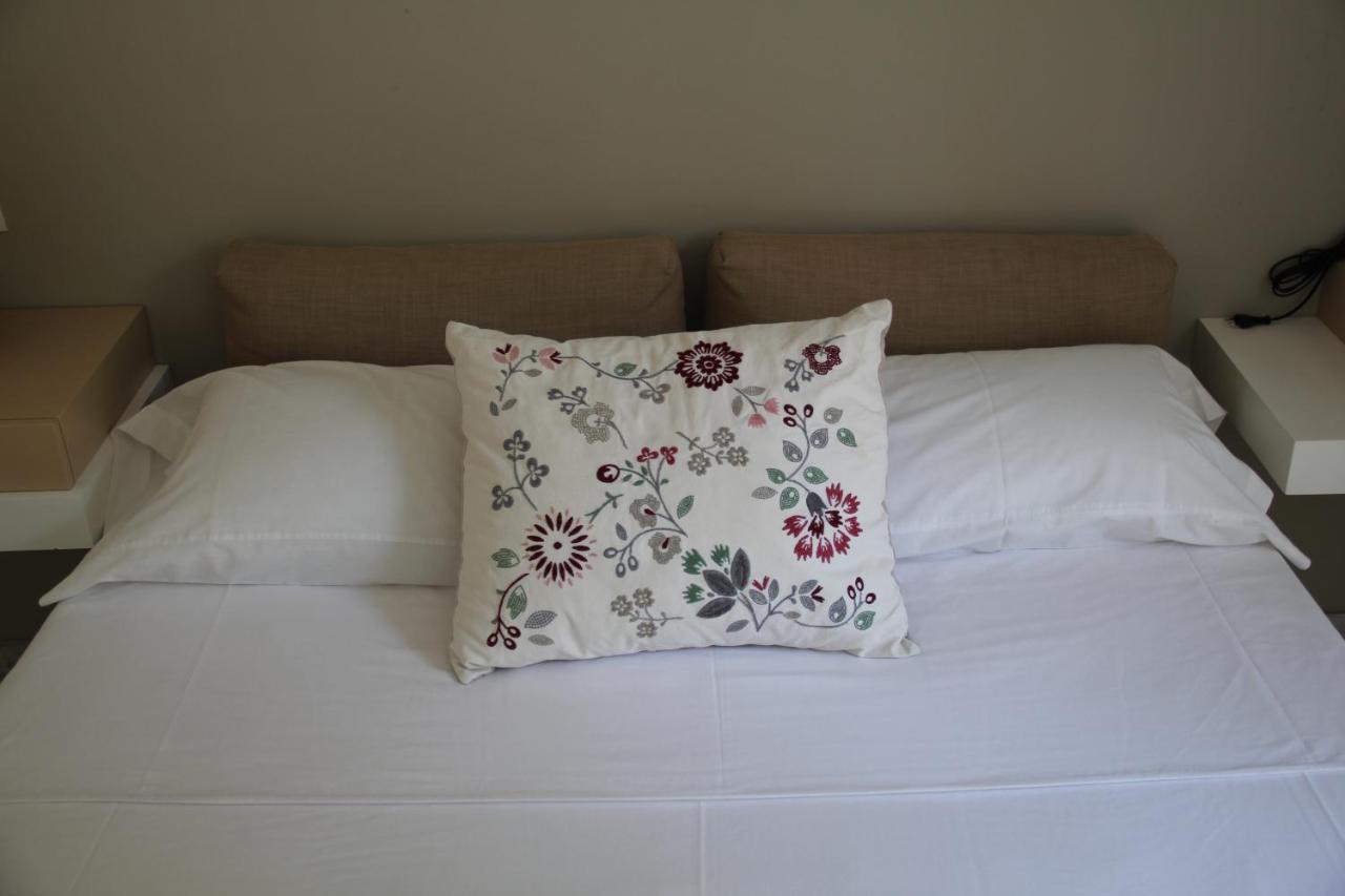 Apartamento Huerta La Reina กอร์โดบา ภายนอก รูปภาพ