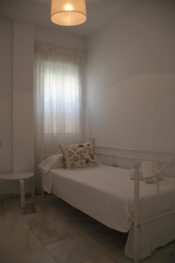 Apartamento Huerta La Reina กอร์โดบา ภายนอก รูปภาพ