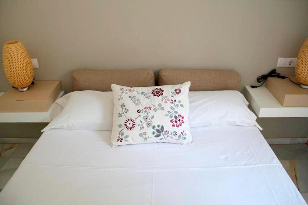 Apartamento Huerta La Reina กอร์โดบา ภายนอก รูปภาพ